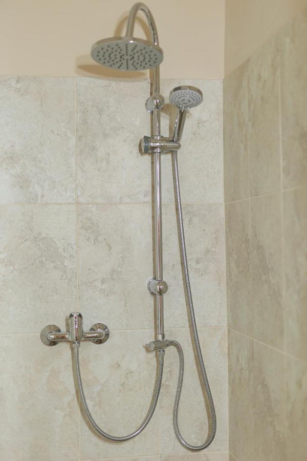 Cozy Apartment In The Historical City Center Timisoara Esterno foto